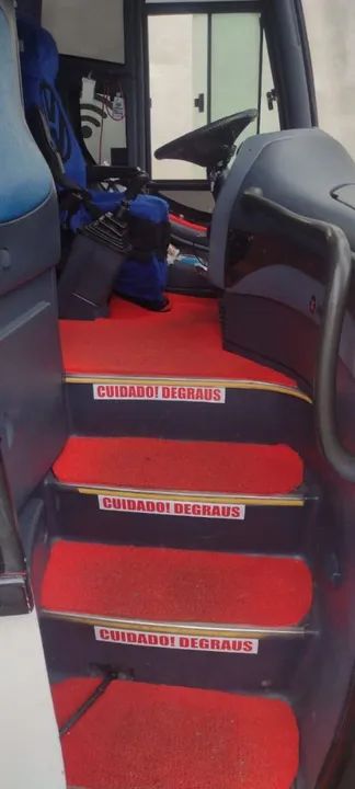 Ônibus  46 lugares completo  - Foto 6