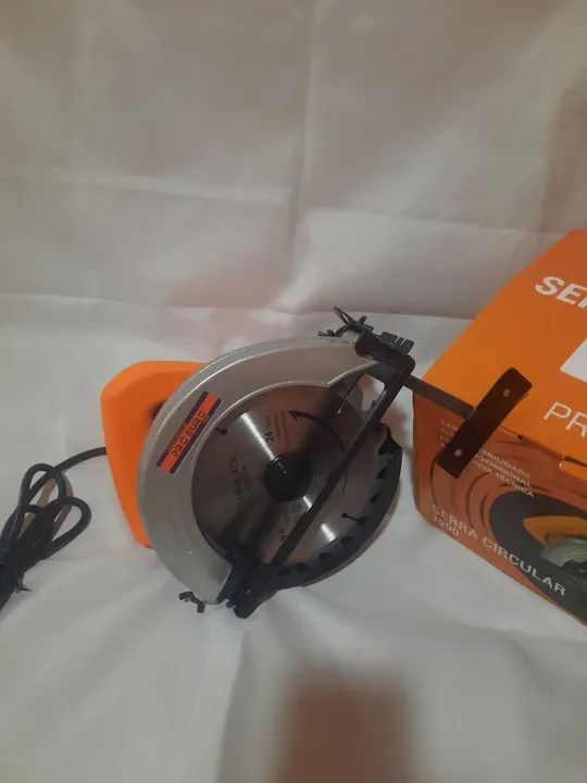 Serra Circular 1000W Profissional - Proeuro - Foto 5