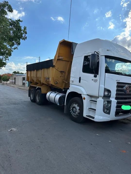 Caminhão Caçamba  - Foto 5