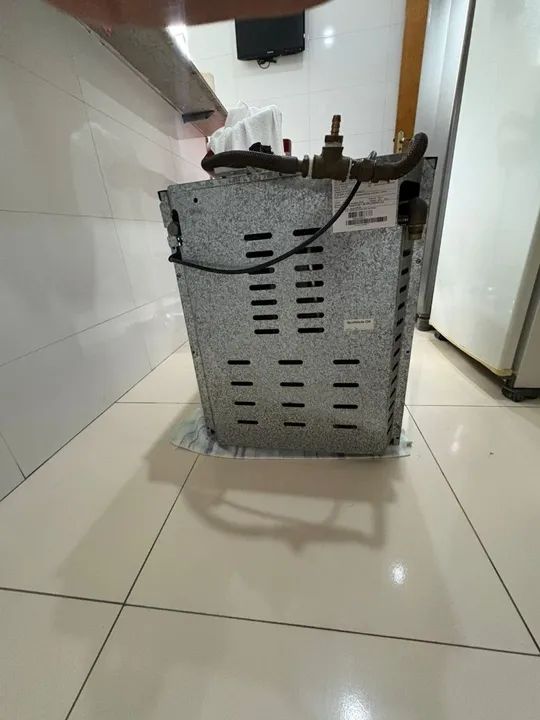 Forno de embutir a Gás 50l Venax Usado - Foto 4