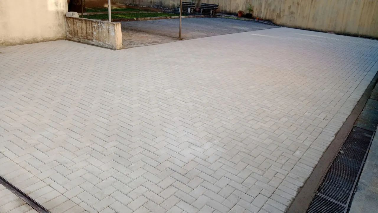 Paver - Material e Mão de Obra com garantia e com a Rf calçamentos  - Foto 5