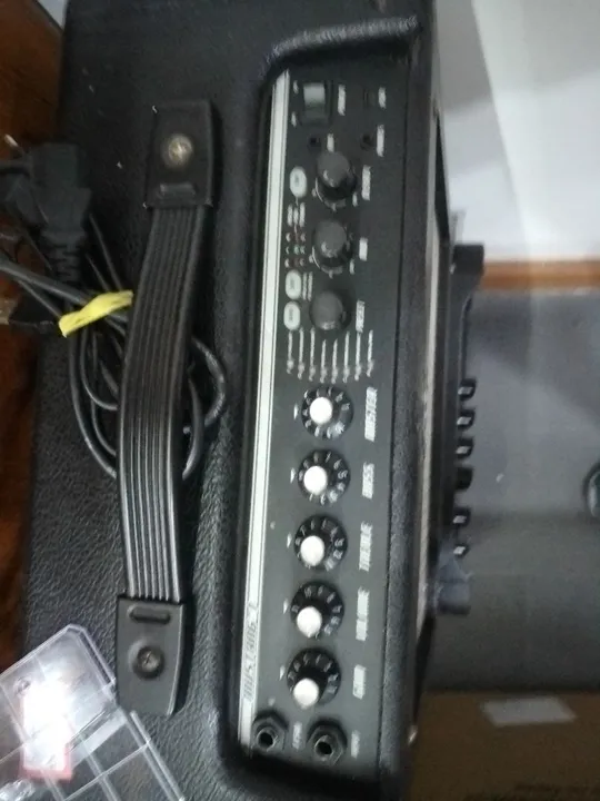 Amplificador Fender Mustang I V2