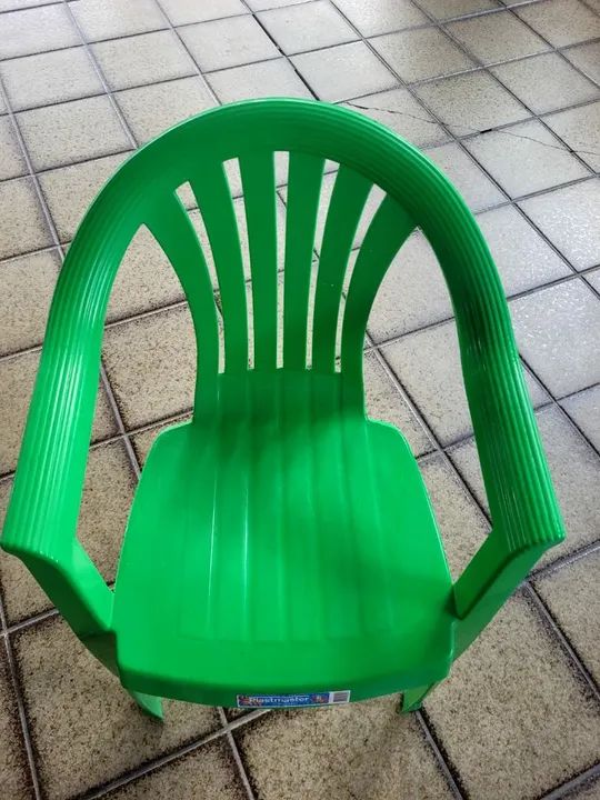 Conjunto de Cadeiras Infantis Coloridas - Foto 2