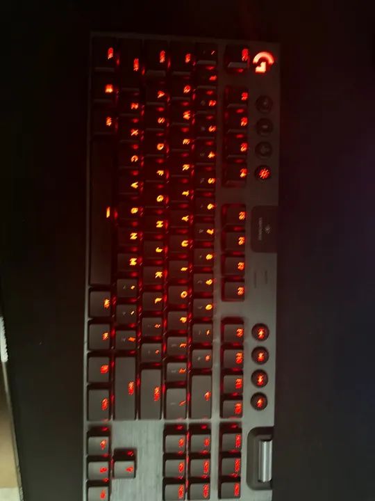 Teclado Mecânico Logitech G915 TKL Lightspeed Wireless (Tátil) RGB - Foto 4
