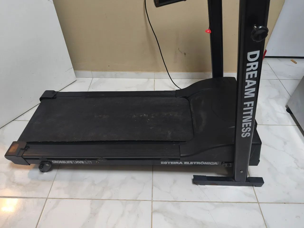 Esteira elétrica usada dream fitness funciona perfeitamente 900 ac cartão  - Foto 2