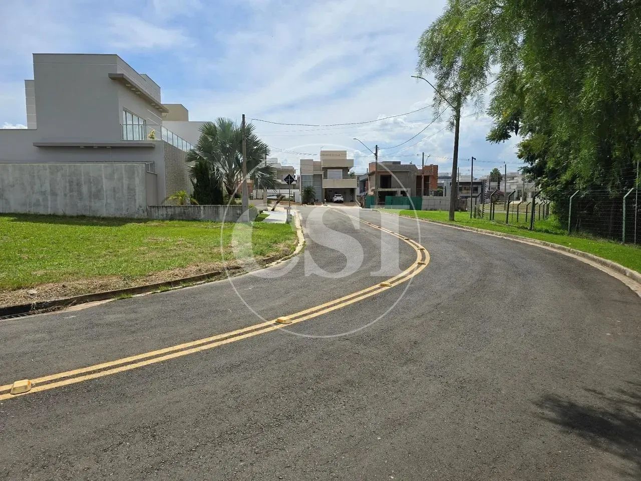 Lote/Terreno à Venda, 327 m² por R$ 350.000 - Foto 2