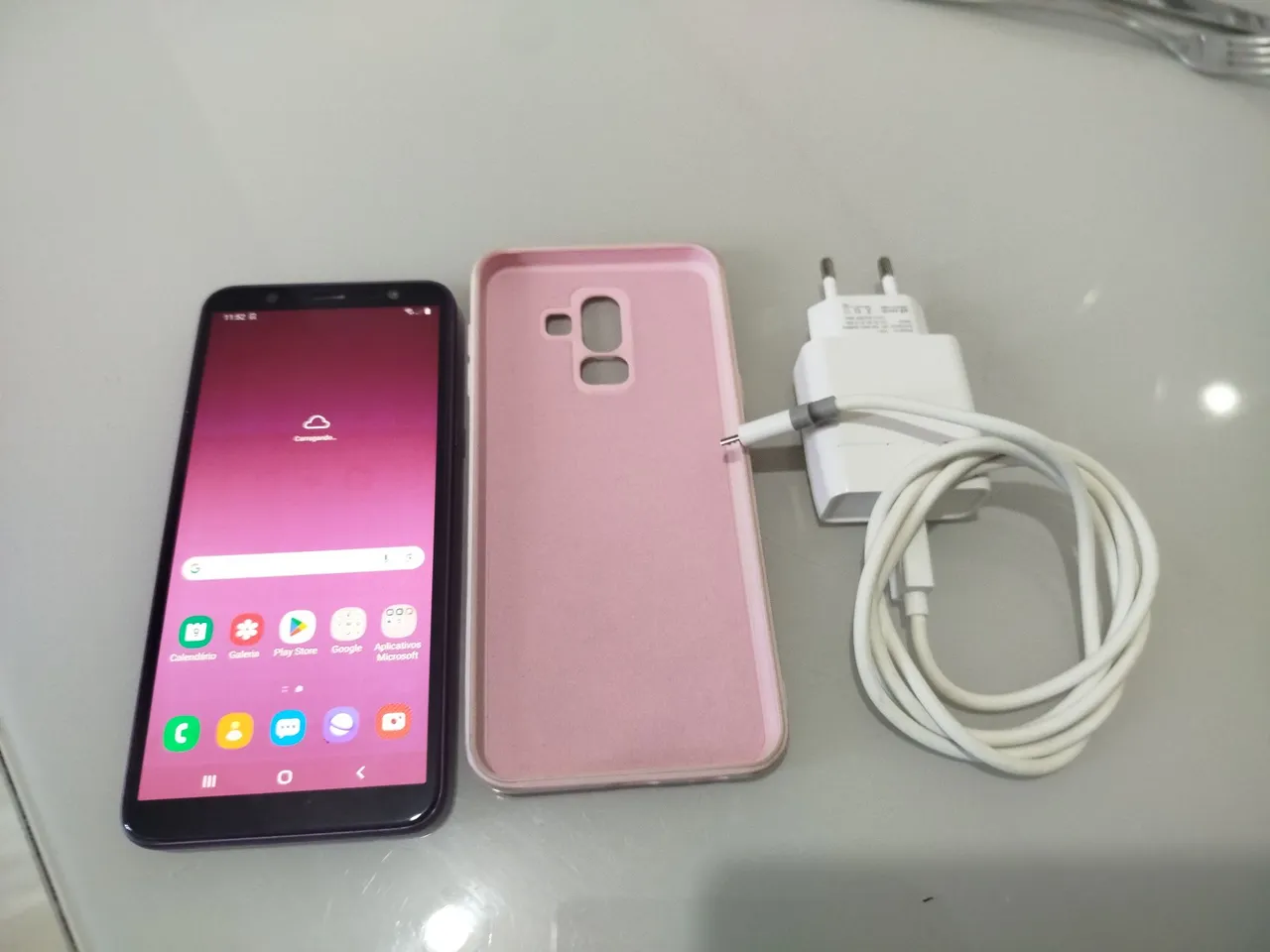 Samsung Galaxy J8 64GB