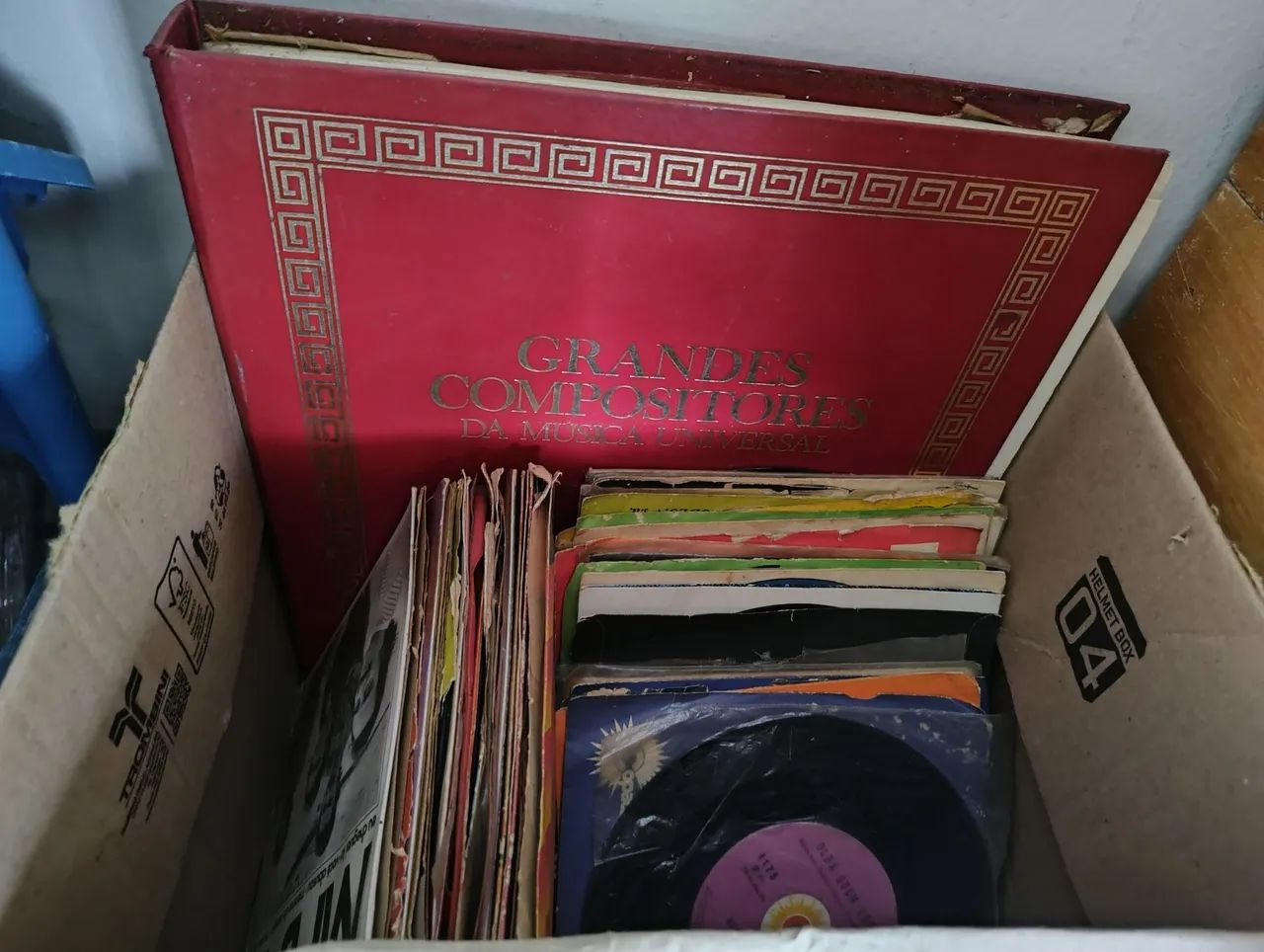 Coleção de Discos de Vini e fitas casetes Grandes Compositores