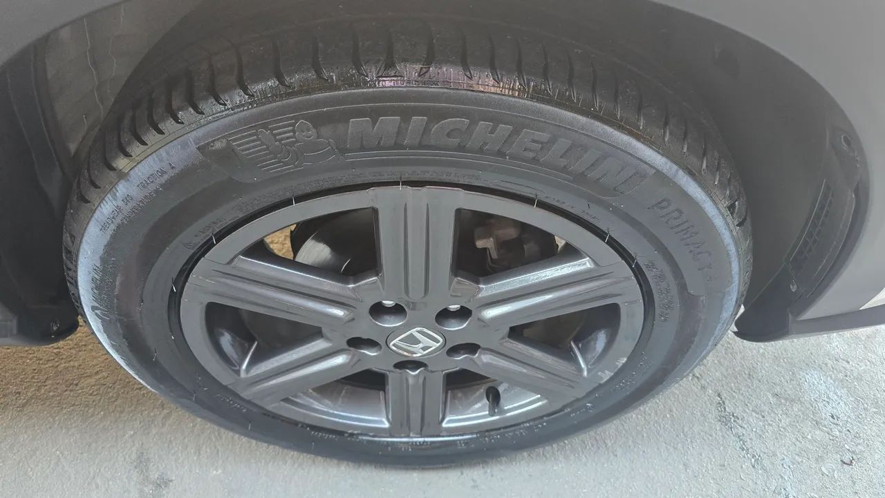 Hrv EXL 2023 branco perolizado baixo km  - Foto 4