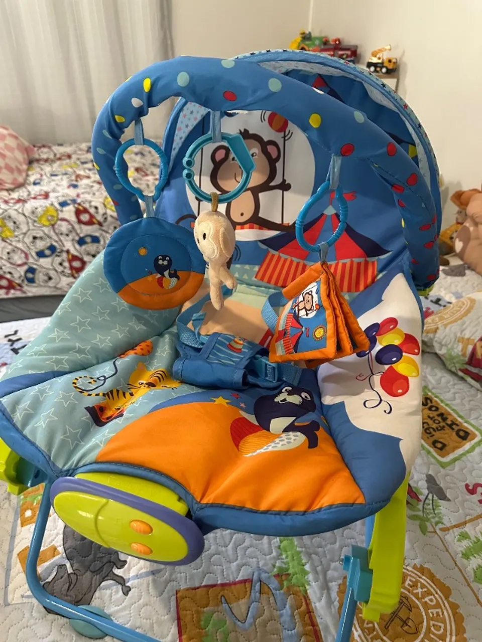 Cadeirinha Musical Bebe