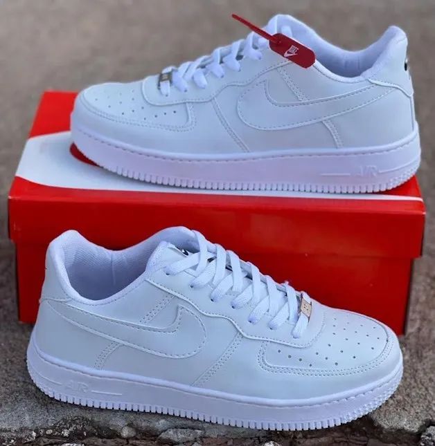 Tênis Nike Air Force 1 "07 Masculino