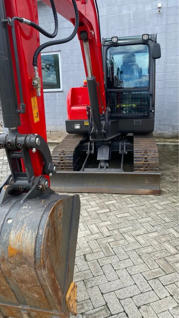 Retroescavadeira Esteira SAAO - Foto 6