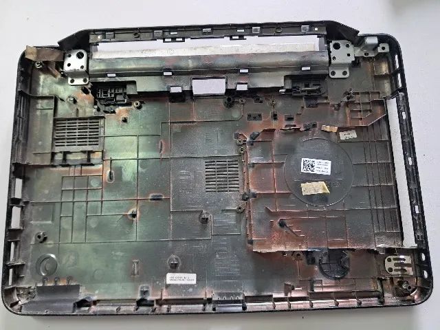 Base inferior para notebook Dell Inspiron 3420 - Foto 2