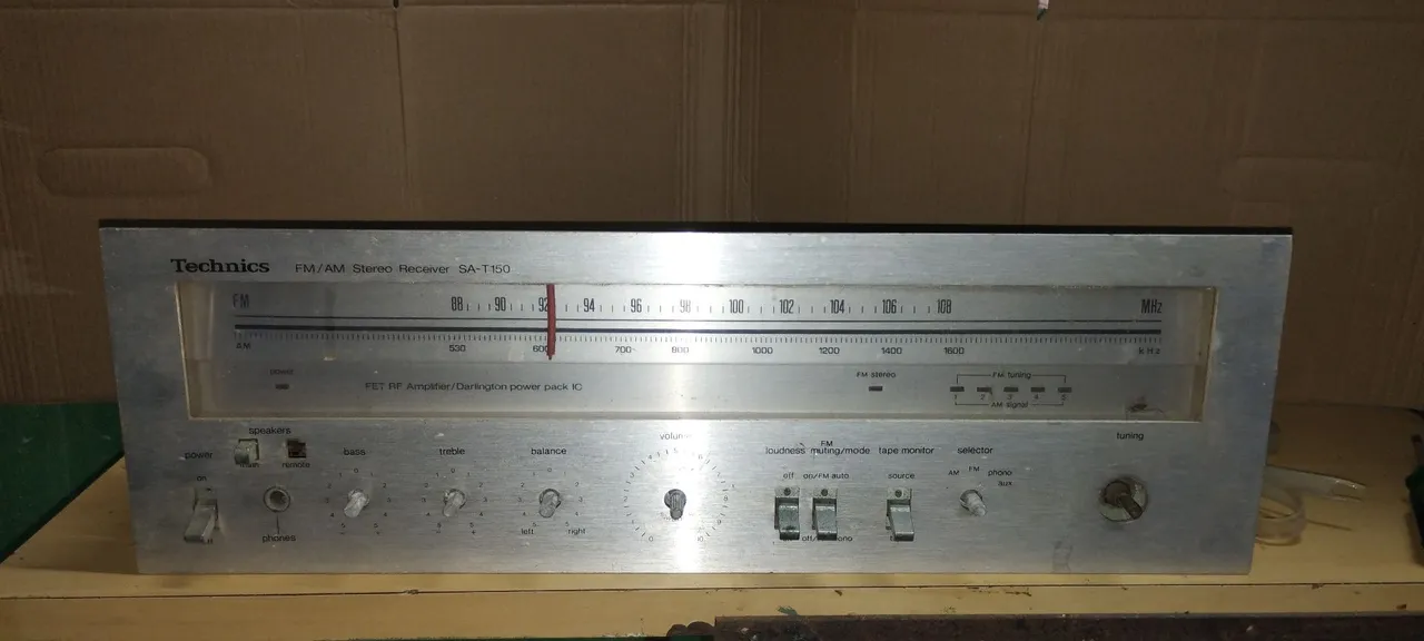 Receiver Technics SA-T150 - peças 