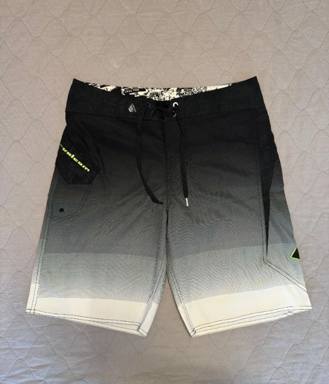 3 Bermudas Volcon - Foto 2