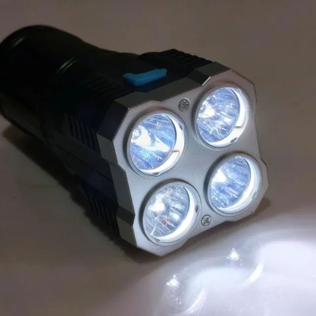 Lanterna 4 leds Recarregável - Foto 4