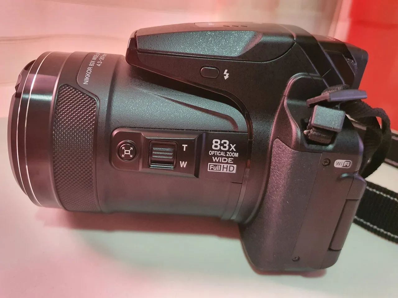 Câmera Nikon Coolpix P900 - NOVA- OFERTA IMPERDÍVEL - Foto 4