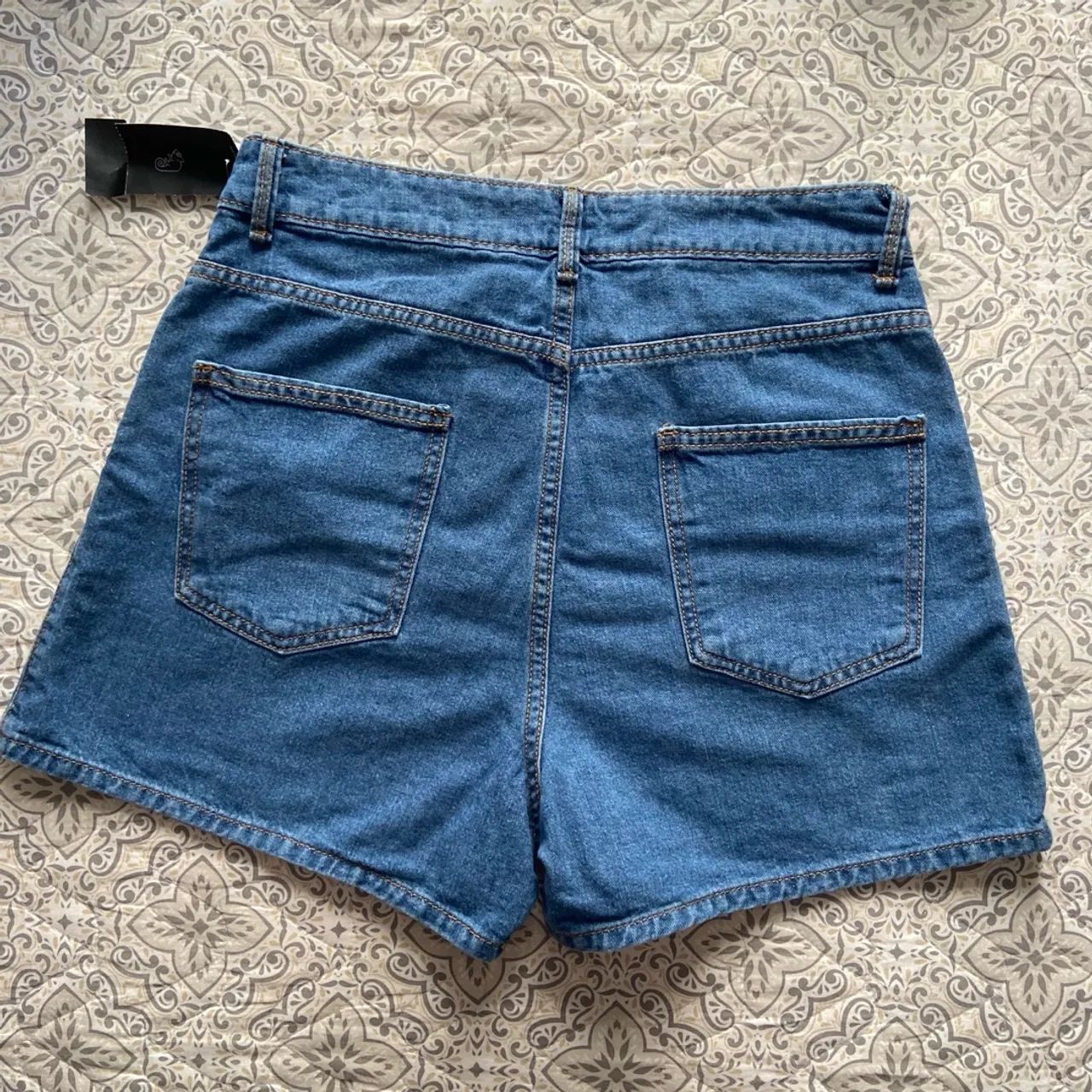 Short Jeans Azul Claro - Tamanho 40 - Foto 4
