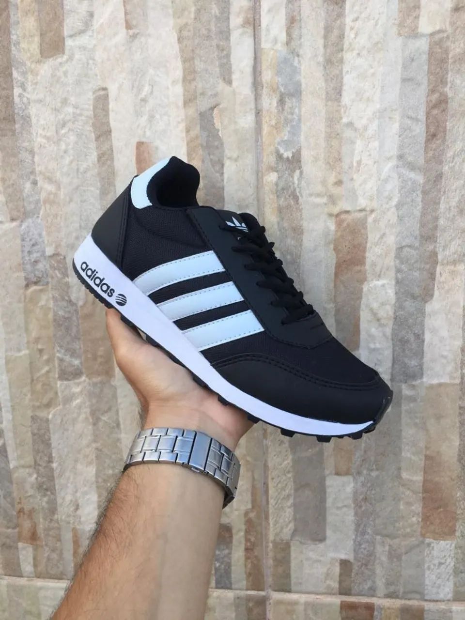 Adidas Neo Preto clássico 