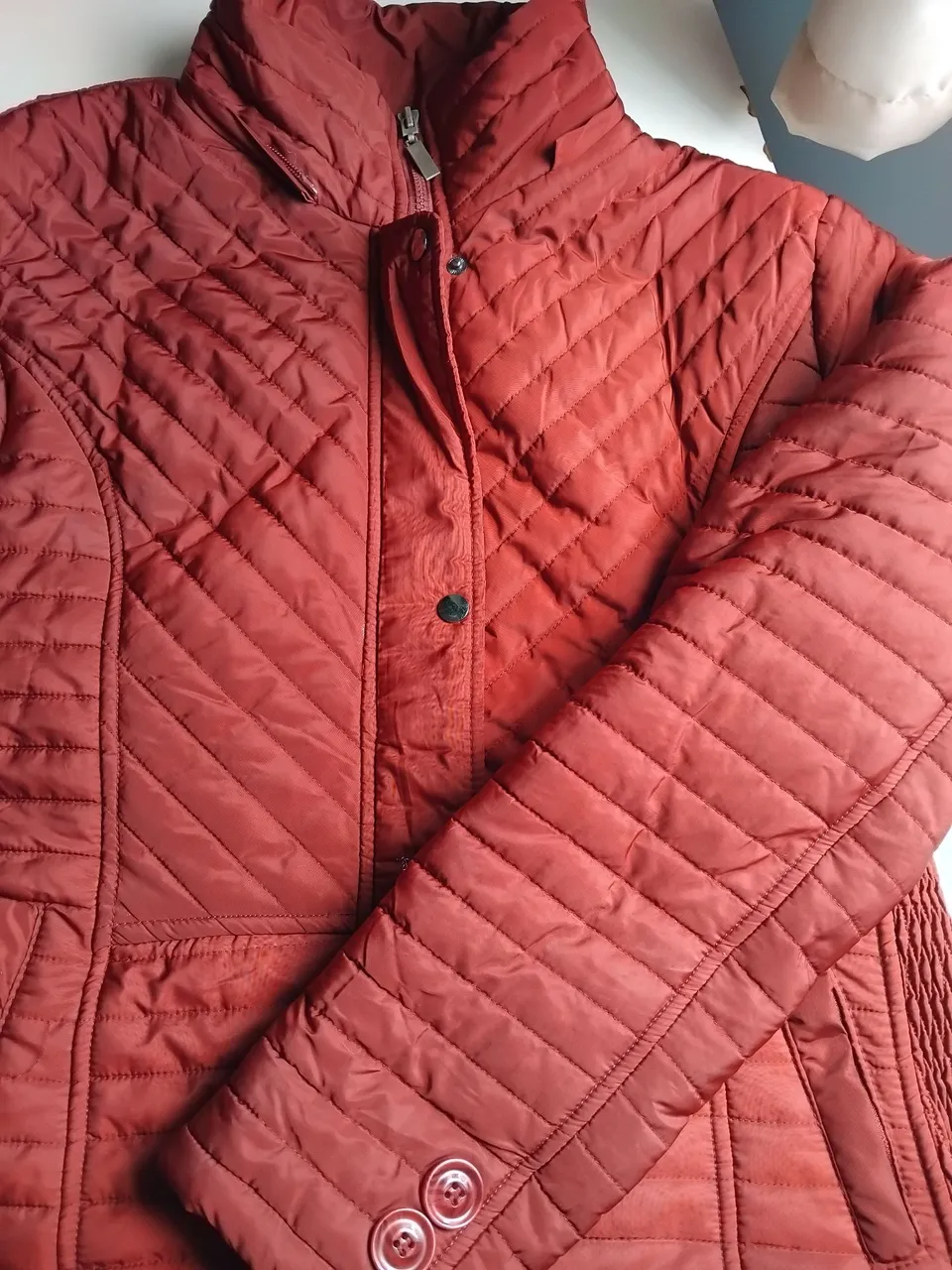Casaco Feminino Vermelho impermeável - Tamanho M