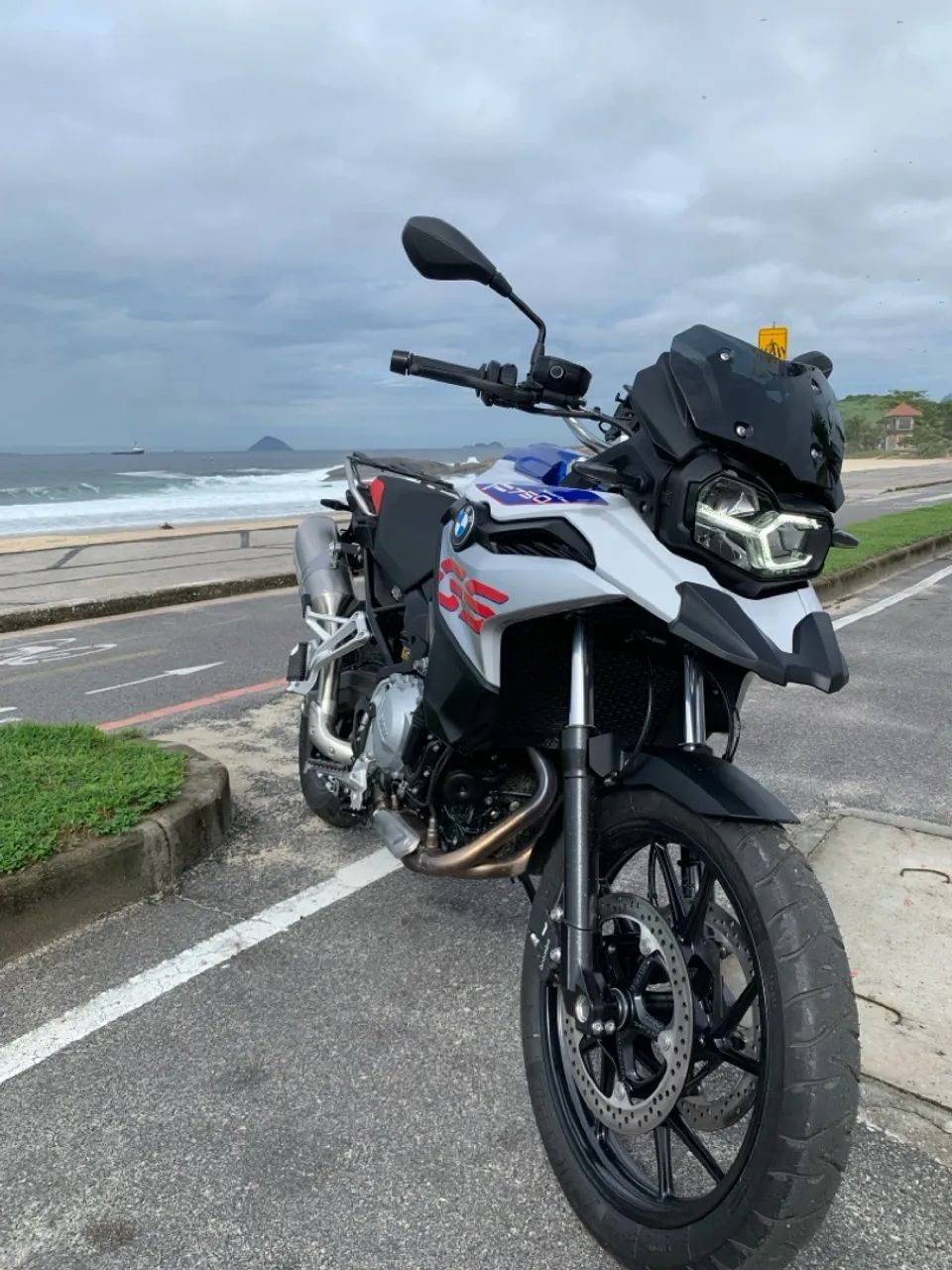 BMW f750 - Foto 3