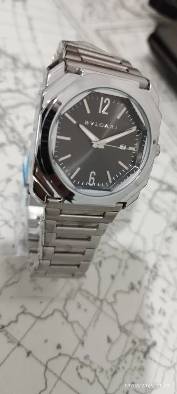 Relógio Bvlgari octogonal
