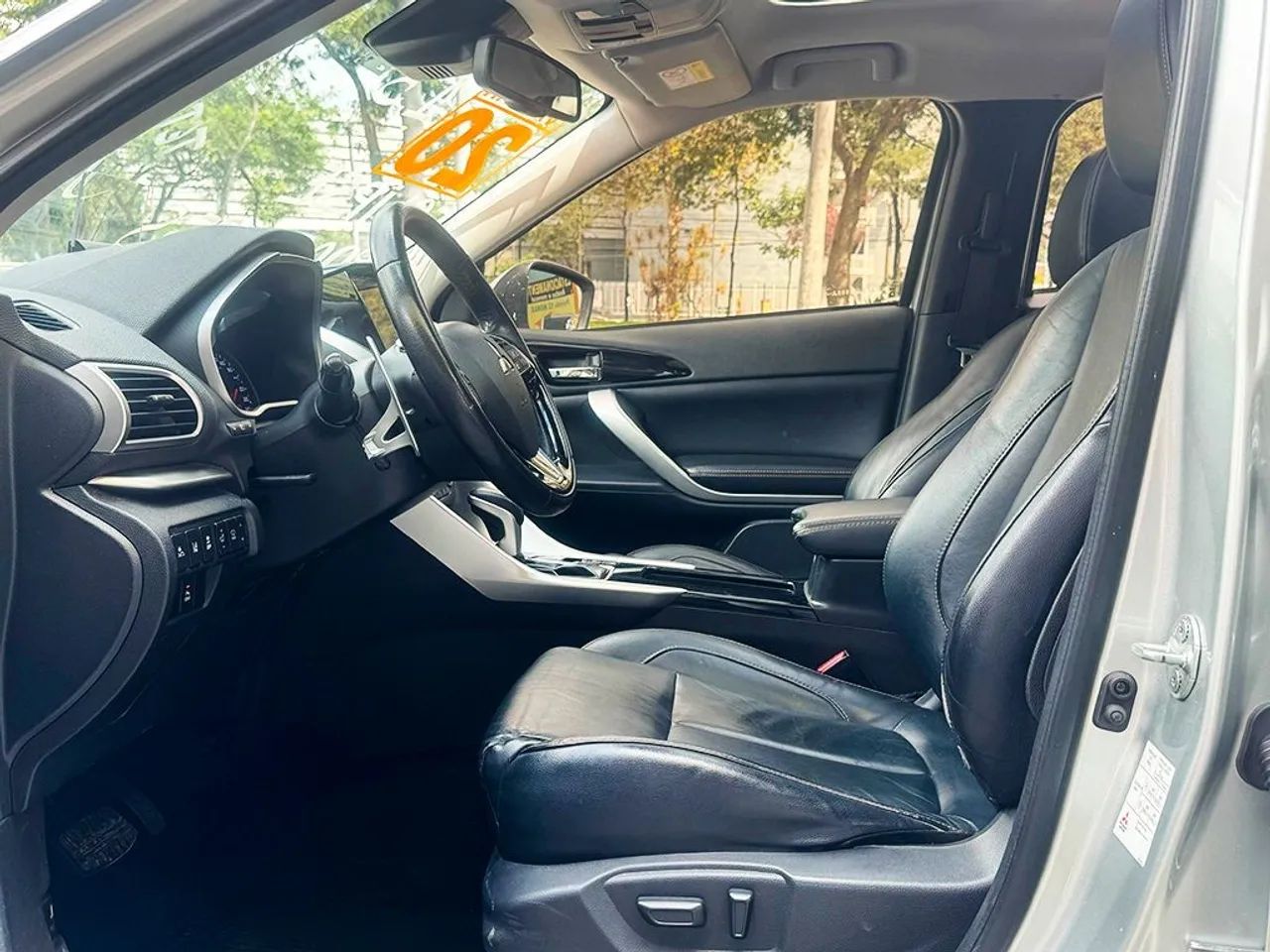 MITSUBISHI ECLIPSE CROSS 1.5 MIVEC TURBO HPE-S - Foto 4
