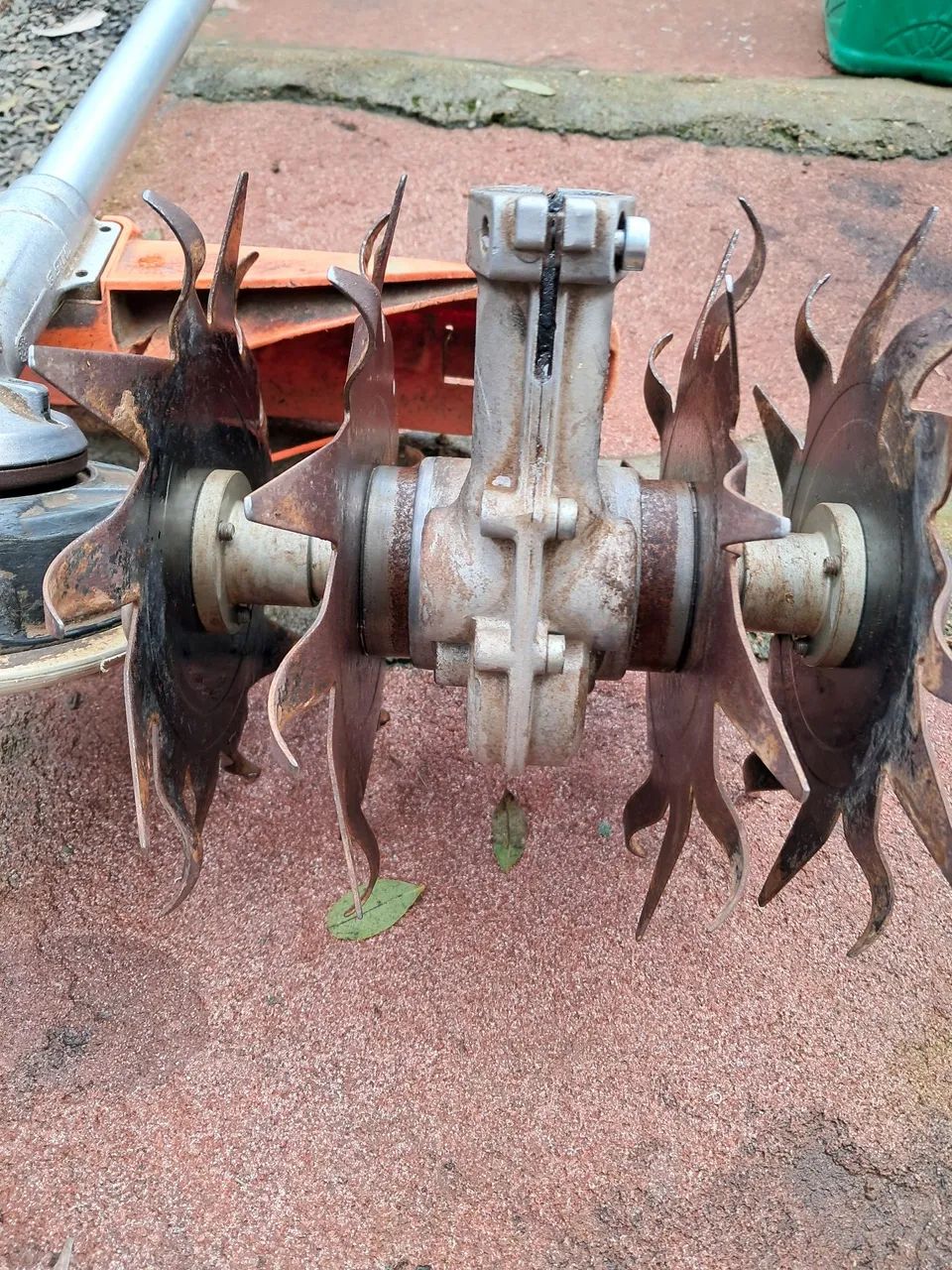 Enxada Rotativa para Roçadeira stil 120 