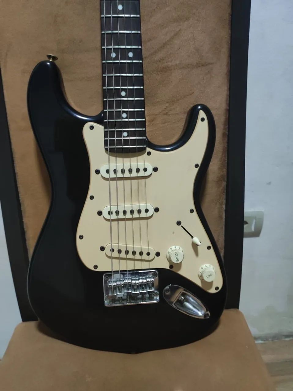 Guitarra Squier By Fender Mini Made in Indonésia 