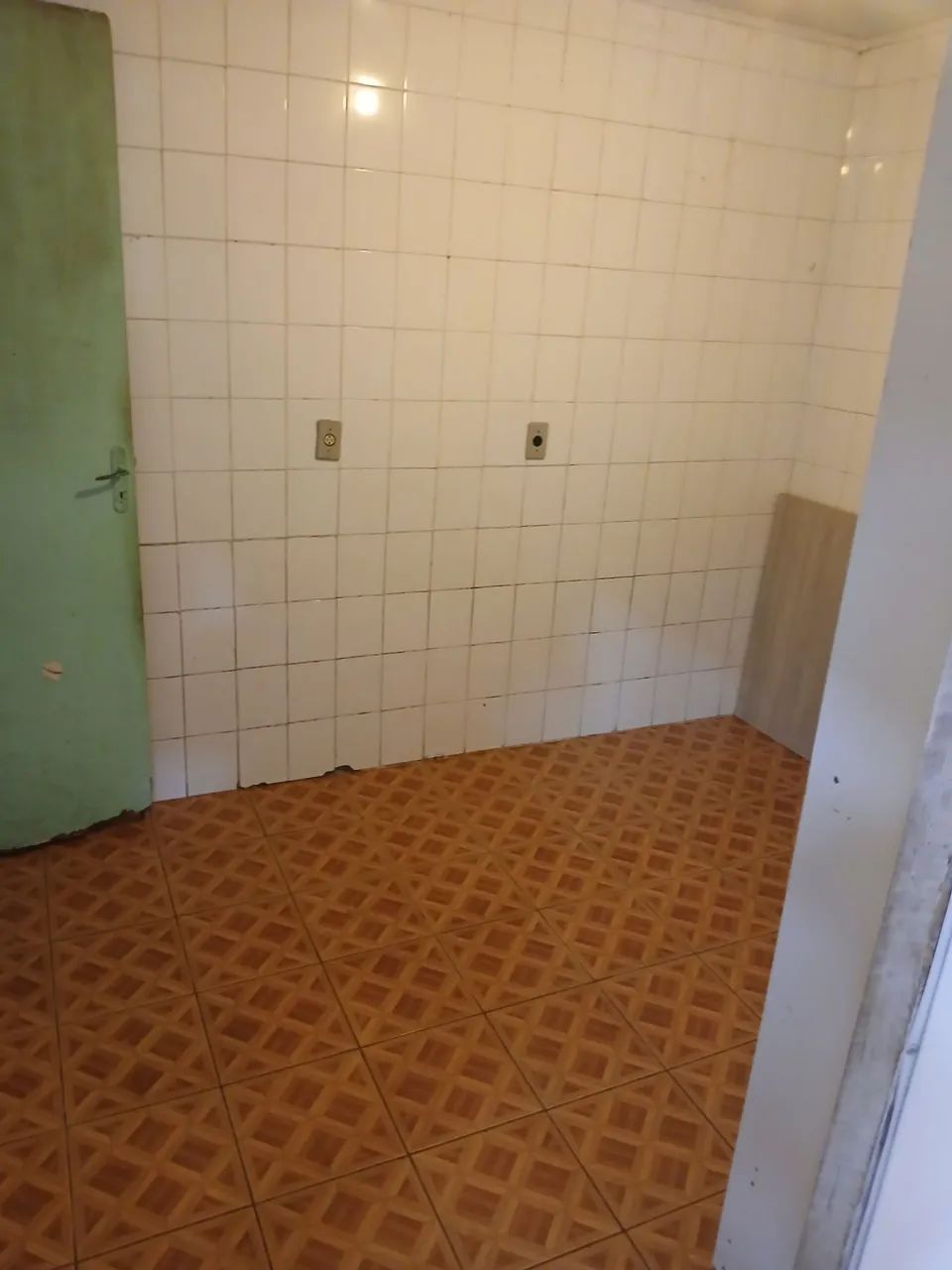 Kitnet 850 bairro xaxim - Foto 4