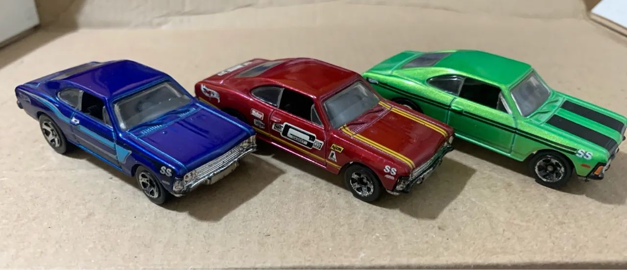  Hot Wheels Chevrolet Opala as