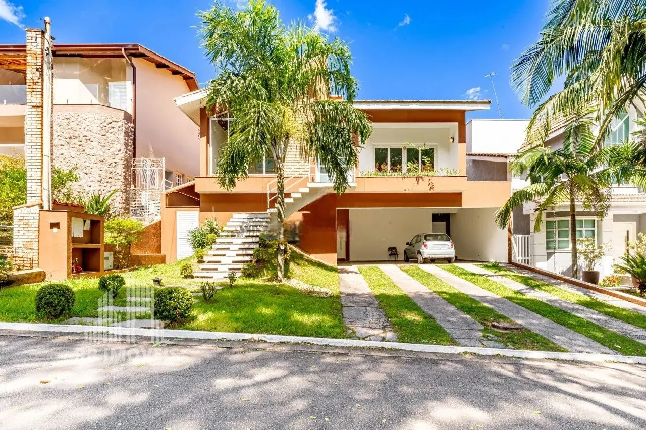 RR8089 Casa 263m² CONDOMINIO RESIDENCIAL 11 - OPORTUNIDADE - 3 Dorms 4 Vagas - Santana de