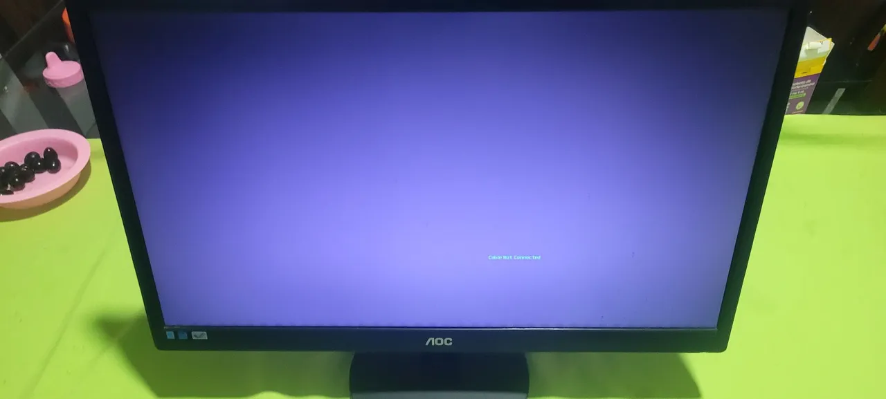 Monitor AOC - Tela Impecável!