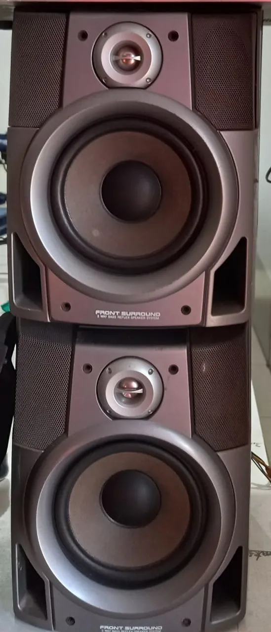 Caixa de Som aiwa modelo antigo ótima qualidade