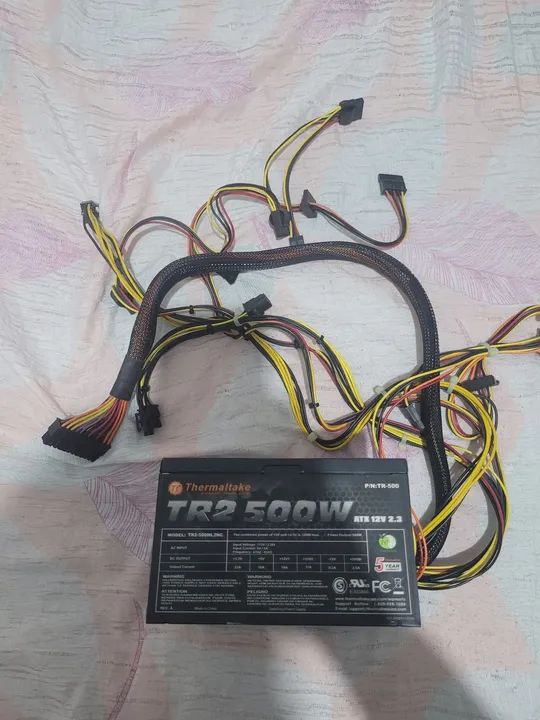 Fonte Thermaltake TR2 500W - 80 Plus Bronze