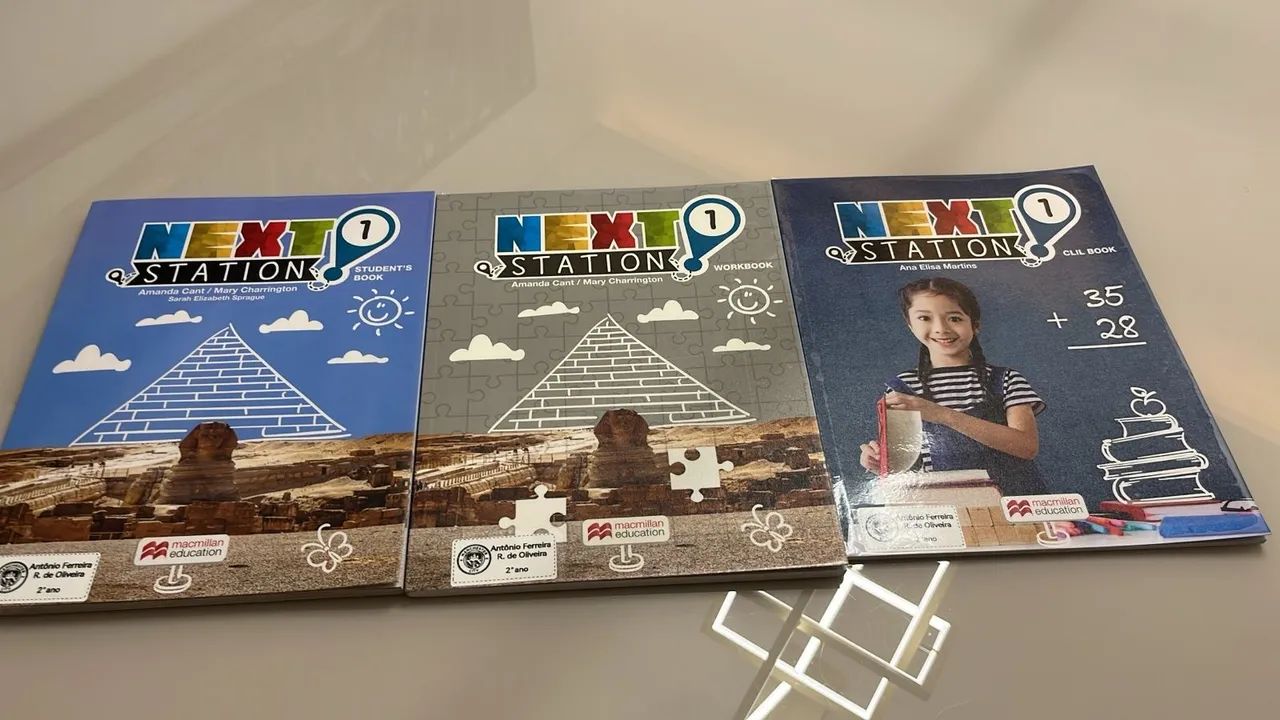 Next Station 1: NEXT STATION STUDENT'S BOOK WITH WORKBOOK & CLIL-1