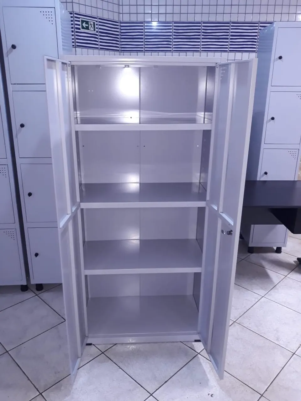 Armário de aço 2 portas -NOVO 