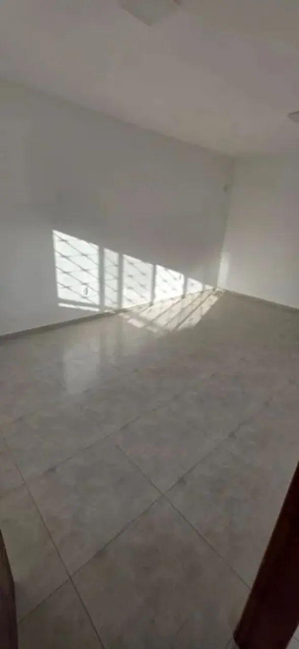 Sala Comercial para Alugar no Centro de Camboriú - Foto 2