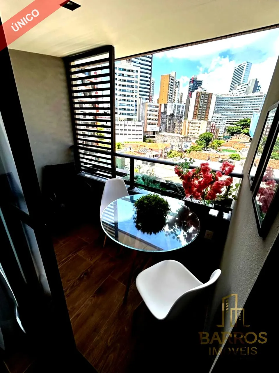 Apartamento à venda na Barra, Salvador-BA: Studio exclusivo, decorado e mobiliado, com tod