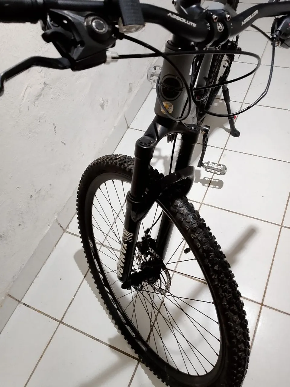 Bicicleta Aro 29 com Marchas - Ótimo Estado!