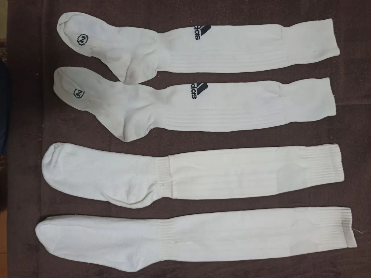 Caneleiras e Meias de Futebol - Nike e Adidas - Foto 3