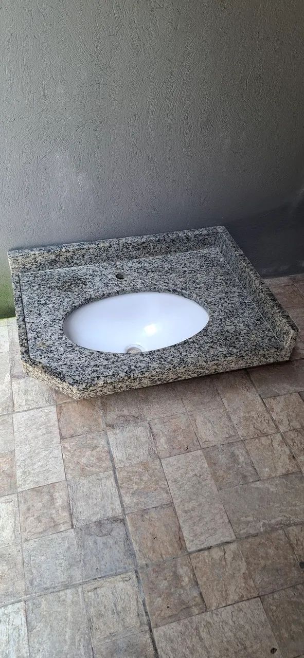 Pia de Banheiro em Granito Cinza.  - Foto 3