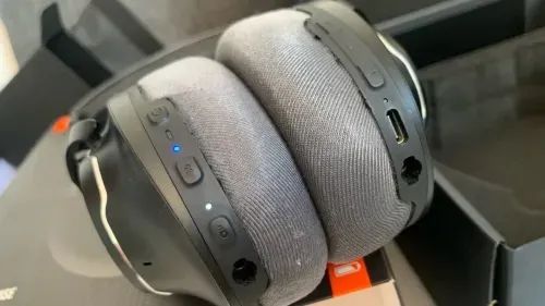 Fone de Ouvido JBL Club One - Foto 2