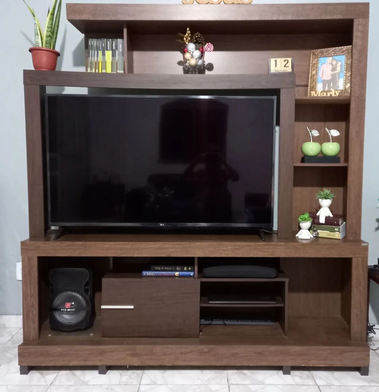 Bookshelf64717833165954120