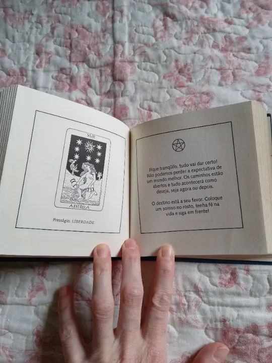 Livro Consulte o Tarô - Foto 3