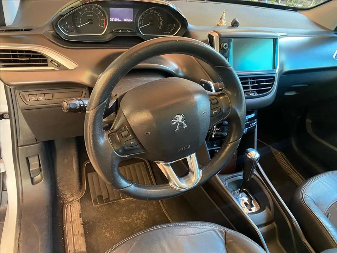 PEUGEOT 208 1.6 GRIFFE 16V FLEX 4P AUTOMÁTICO - Foto 3