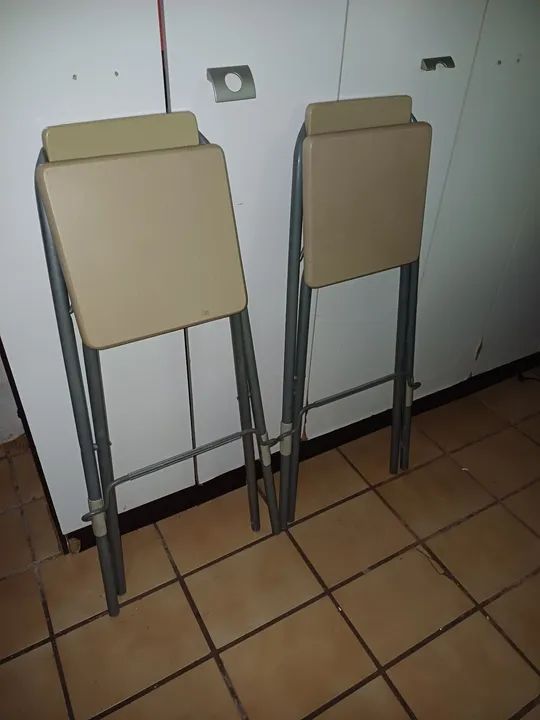2 Cadeiras Dobráveis - Práticas e Resistentes - Foto 4