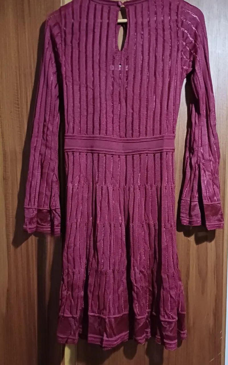 Vestido  de linha. - Foto 2