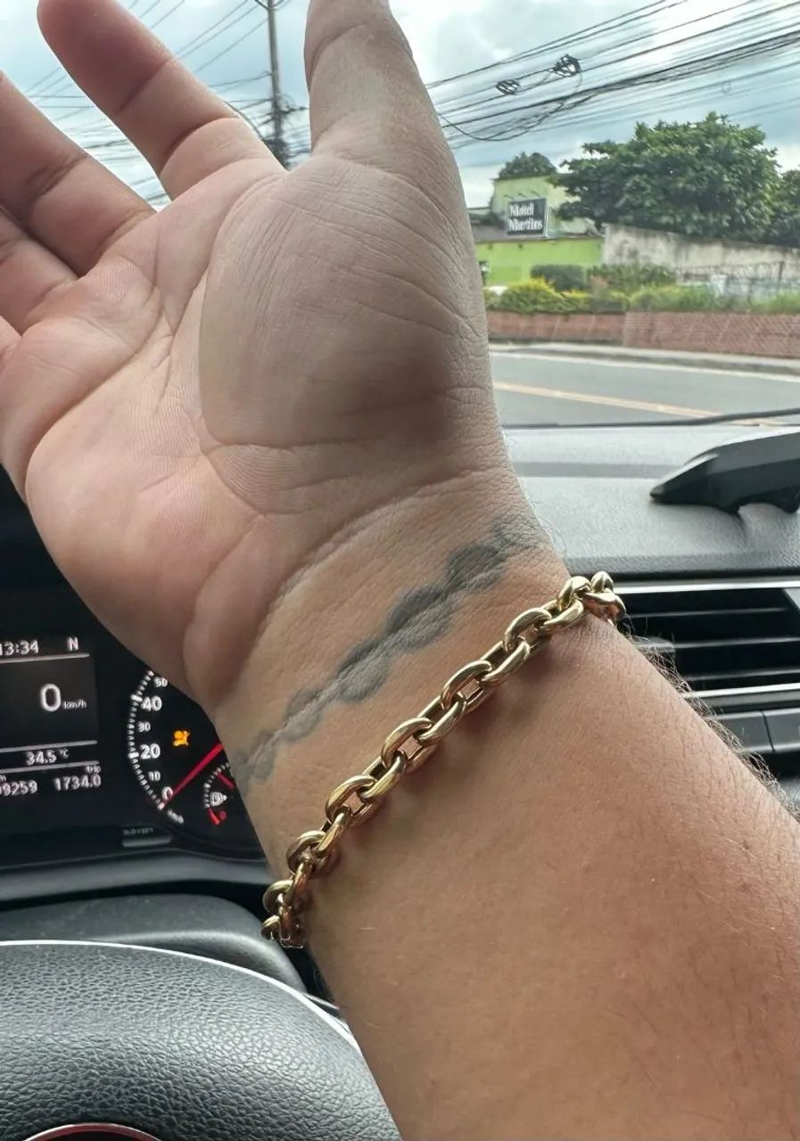 Pulseira de ouro 18k cadeado- 18.3 Gramas 