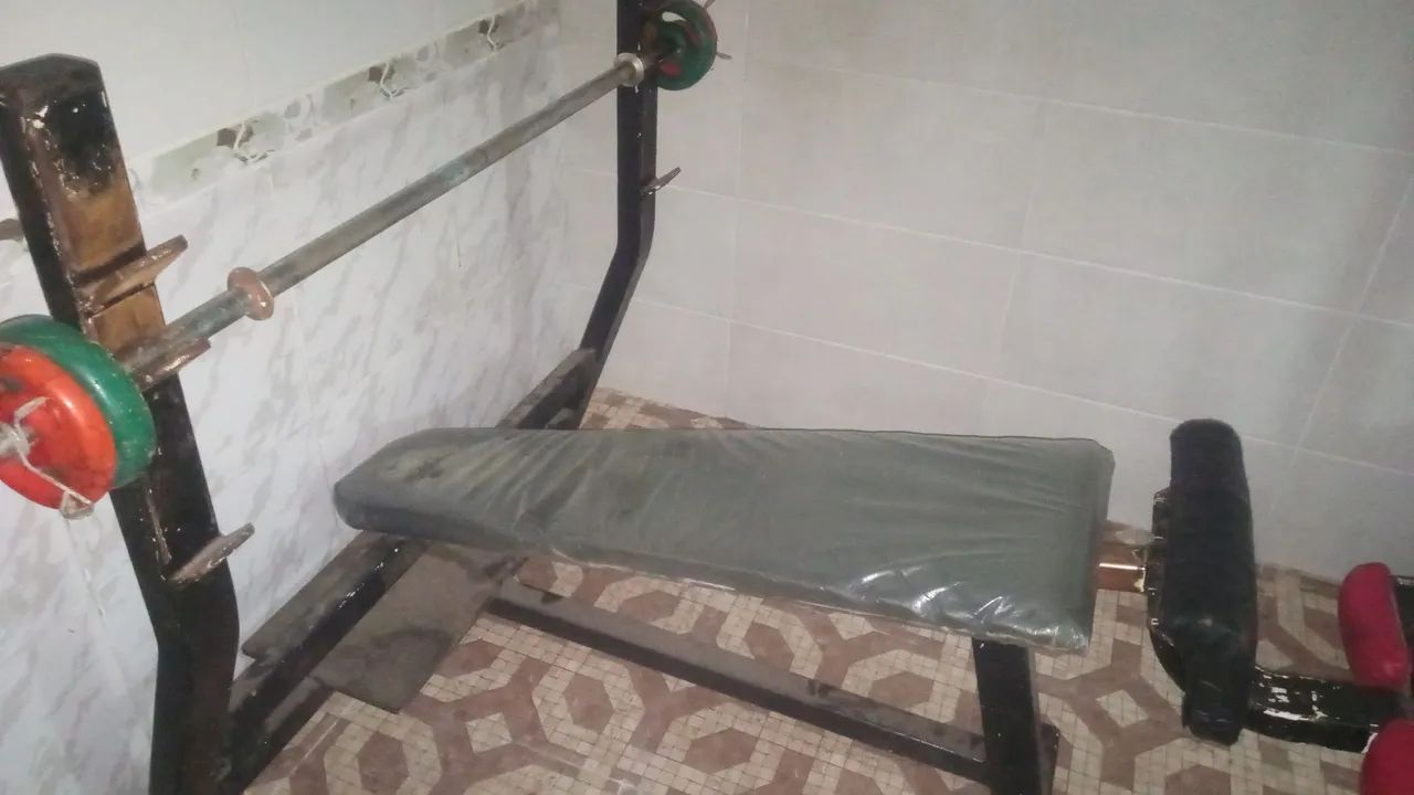 Banco de musculação (supino declinado 